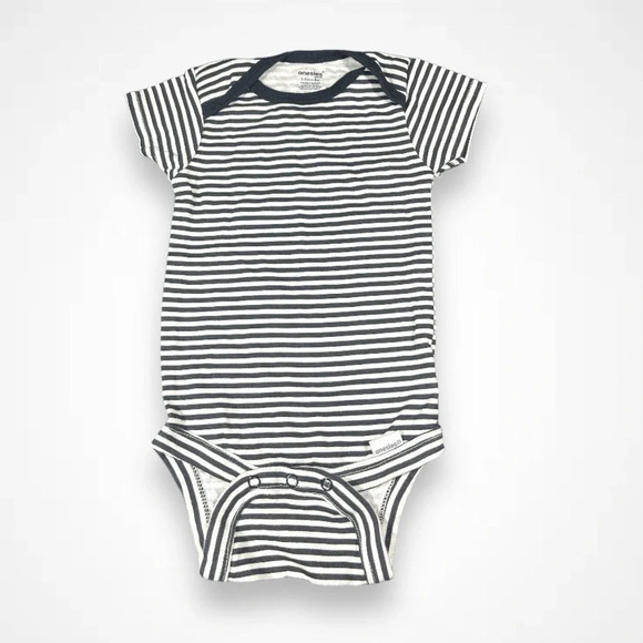 4/$20 Onesie’s Brand Black  Striped Onesie - Picture 1 of 4